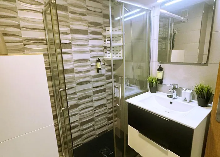 Bohemian Next To Yumbo شقة بلايا ديل إنغلز