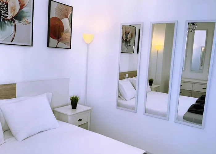 Bohemian Next To Yumbo شقة بلايا ديل إنغلز