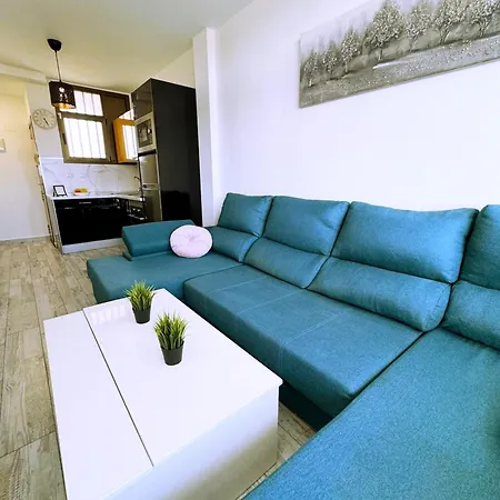 Bohemian Next To Yumbo