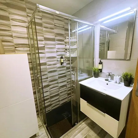 Bohemian Next To Yumbo Appartement Playa del Inglés