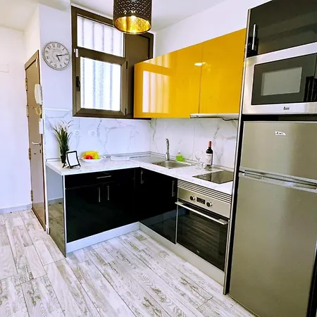 Bohemian Next To Yumbo