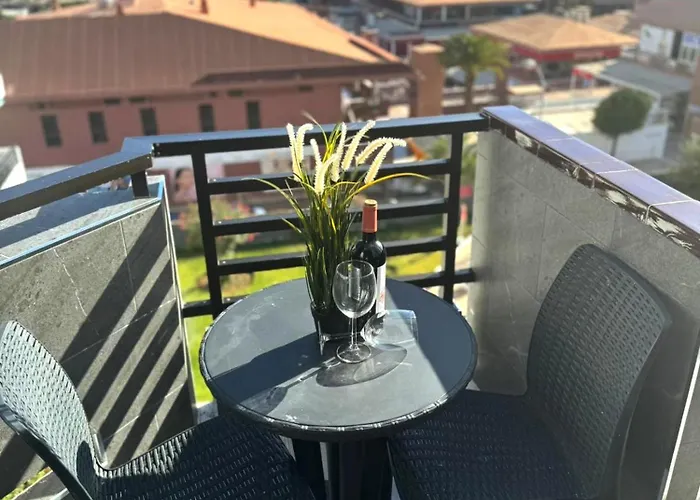 Bohemian Next To Yumbo * Playa del Inglés