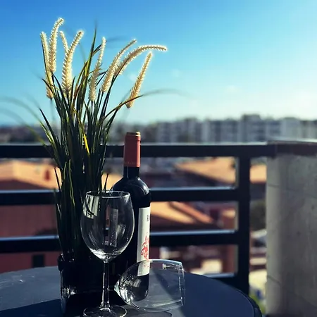 Bohemian Next To Yumbo Lejlighed *