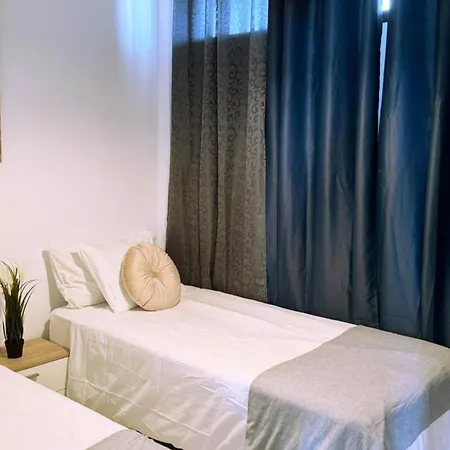 Bohemian Next To Yumbo